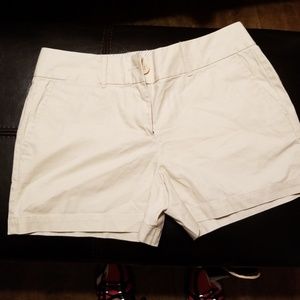 Loft khaki shorts (cream colored)